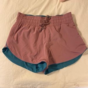 Lululemon reversible pink and teal shorts, 4